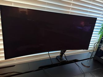Alienware gaming monitor