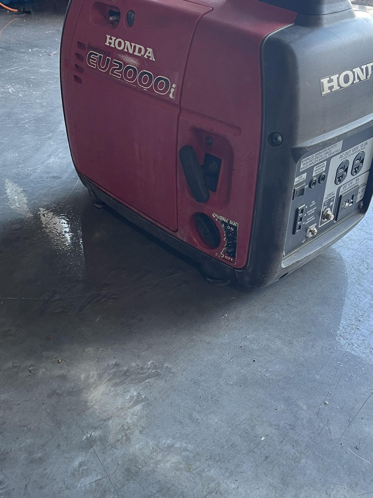 Honda 2000 Watt Generator