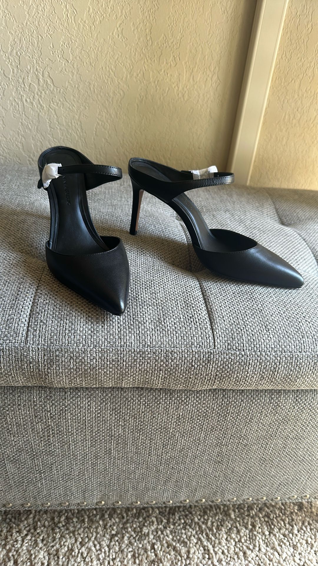 Banana republic Black size 6 Heels