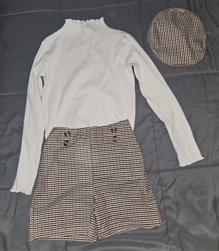 Girl's Houndstooth Print Shorts & Hat Set