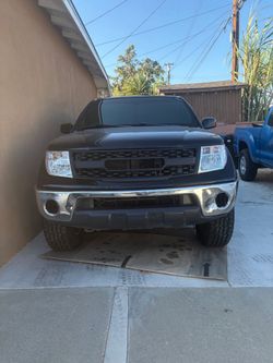 Nissan frontier front bumper
