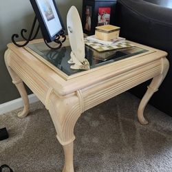 Redecorating SALE Several Items Ask For Price