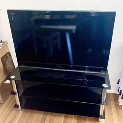 40” Toshiba Hi-Def 1080 TV