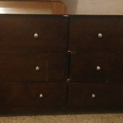6 DRAWER DRESSER