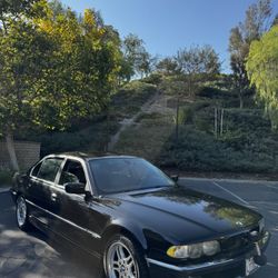 2001 BMW 740iL 