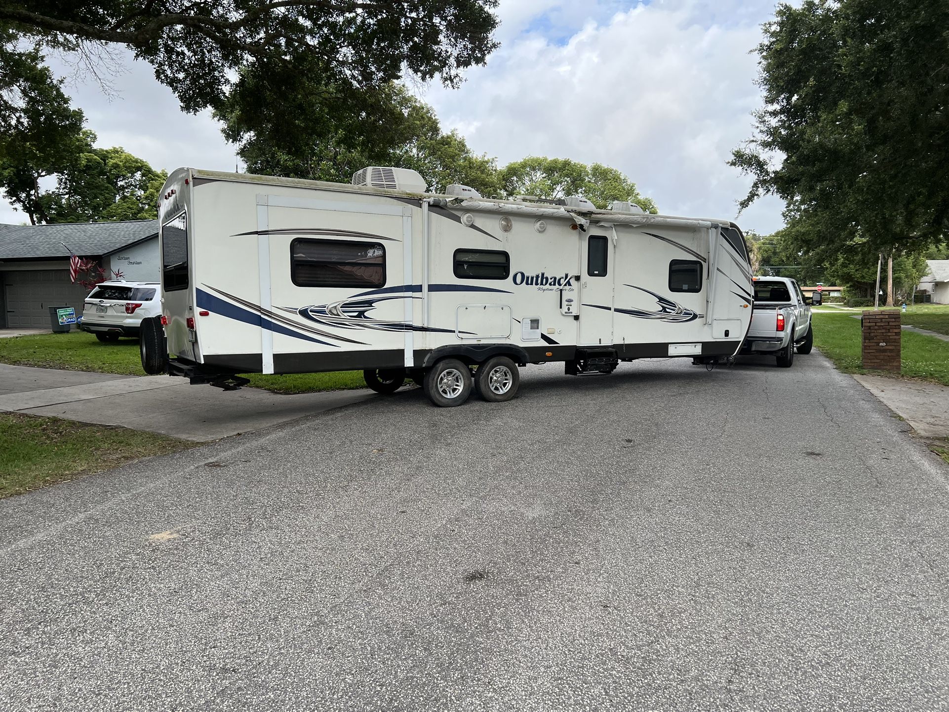 2013 Keystone Outback Series M-298 RE