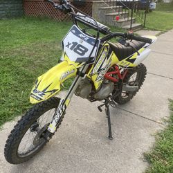 dirt bike 2019 Apollo