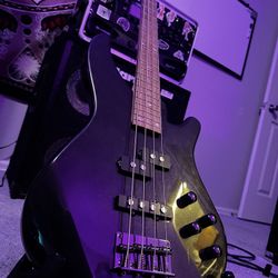 Mitchell Bass Guitar MB200 With Active EQ