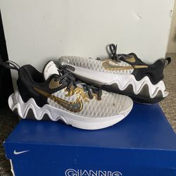 Nike Men Giannis Immortality