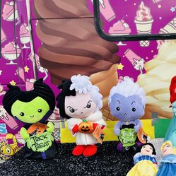 NEW Halloween Disney Villains $80 all 3 firm “ 51ave and Glendale