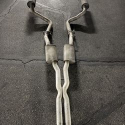 Dodge challenger 5.7 Hemi rt stock exhaust system