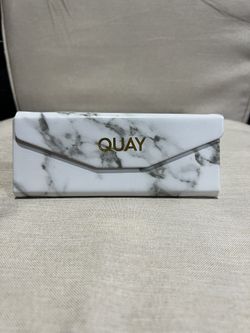 Quay Australia ONE FRAME FOLD CASE 