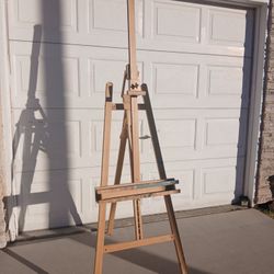 Easel