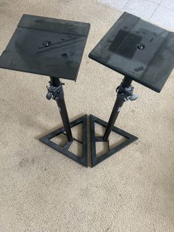Speaker stands