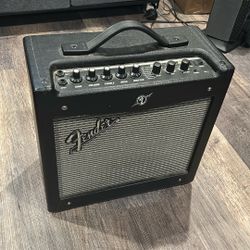 Fender Mustang V2 