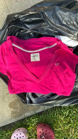 large hollister hot pink shirt
