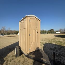 Baño Portátil Con Traila  Porta Potty W/trailer