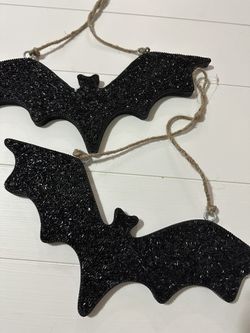 Large Fancy Thick Wood Halloween Bats 