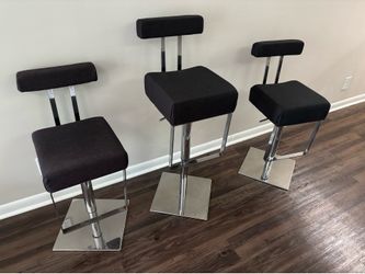 4 Modern Adjustable Bar Stools – Black & Chrome