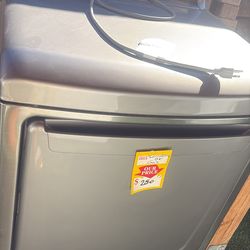 Nice LG driyer 3 months  warranty