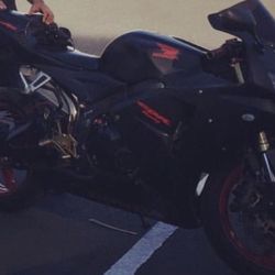 2005 600rr cbr