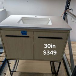30in Bathroom Vanity With Top