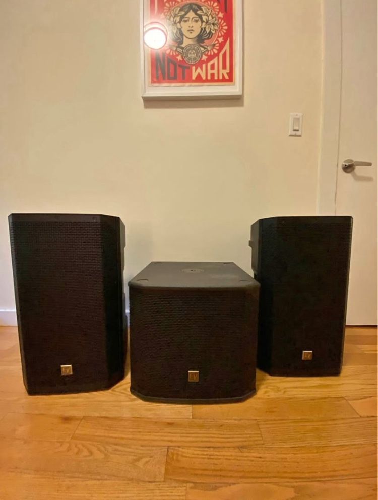 Electro-Voice Speaker ELX200 Series