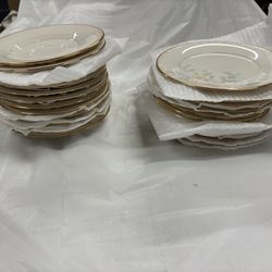 Noritake 7702 “sweet surprise” China set