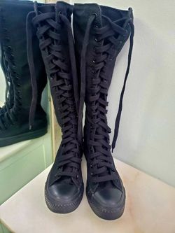 Ladies Black converse all star knee high tops (Rare!)