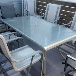 Patio/Dining Furniture Set