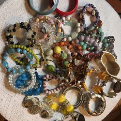 Lot of 50 Pieces of VINTAGE Assorted Bracelets