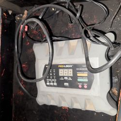 Battery Charger 