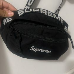 Supreme Fanny Pack