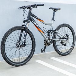 Giant Yukon FX Full Suspension Mountain Bike - Medium - 26” Wheels