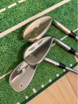 Set of 3 wedges from Titielst Vokey 54,56, 60 details below for RH golf clubs