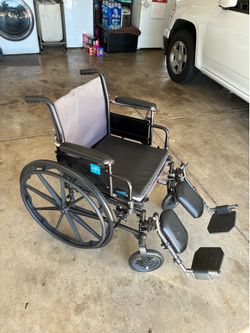 Medline wheelchair 18.5 inch