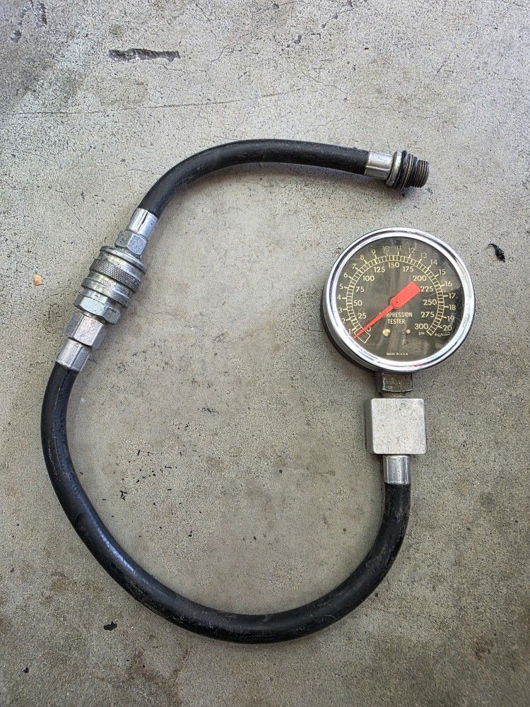 Engine Compression Tester Cylinder Spark Plug