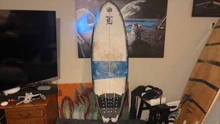 Legault Roundnose hybrid quad surfboard