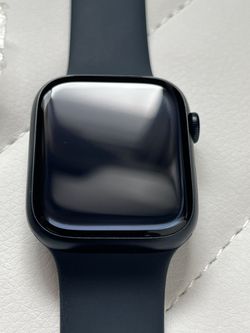 Apple Watch Series 8 GPS 45mm Midnight Aluminum with Midnight Sport Band  A2771 - US