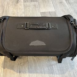 Motorcycle travel bag