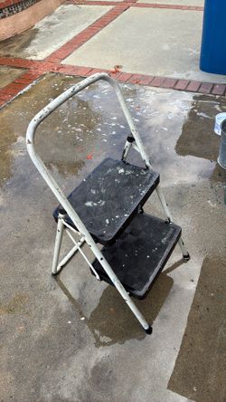 2-step ladder
