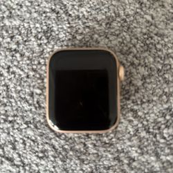 Rose Gold Apple Watch Series 5