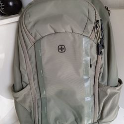 Swiss Gear- Backpack 