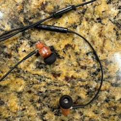Wired Earbuds. Used 3 Times. 