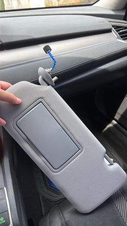 Car sun visor