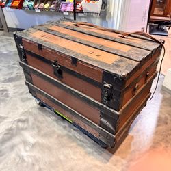 Vintage Trunk