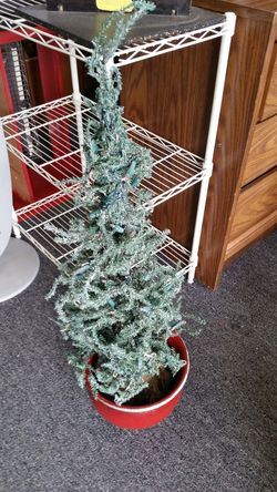 Artificial tree planter