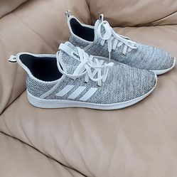 Adidas Shoes for woman 8 1/2