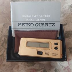 Seiko Quartz Pocket Alarm
