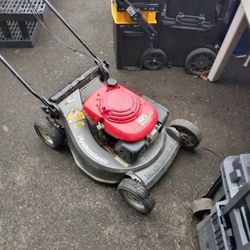 Honda Mower , Runs Great , Needs Pull Cord $ 100